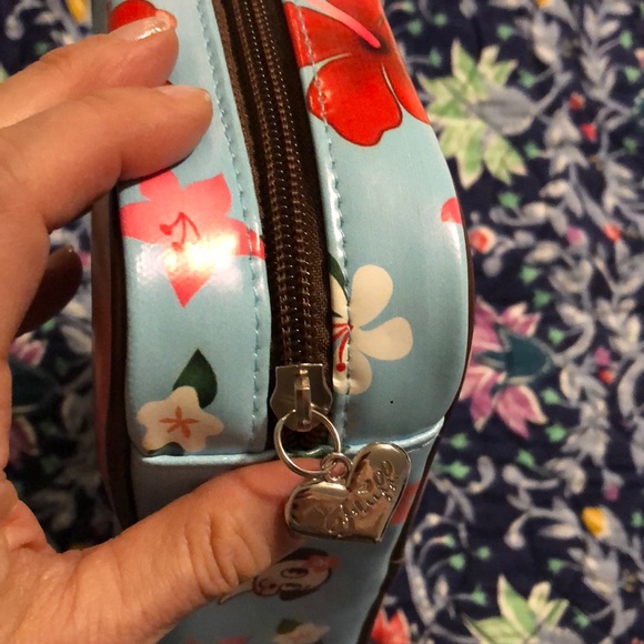 Fluff Hula Honey Makeup Bag - Picture 2 of 4